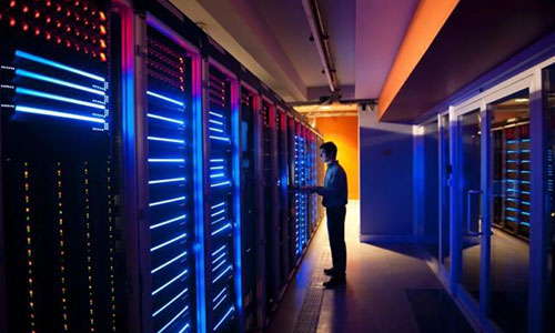 數據中心.jpg 數據中心.jpg