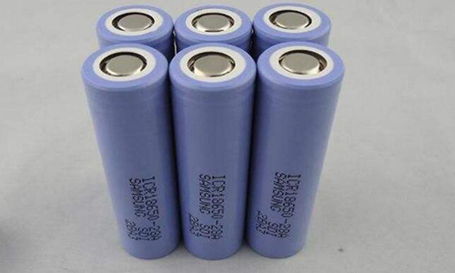<b>磷酸鐵大香蕉免费小视频池電壓與容量關係分析</b>